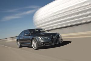 Audi S8 2012 года  (NA)